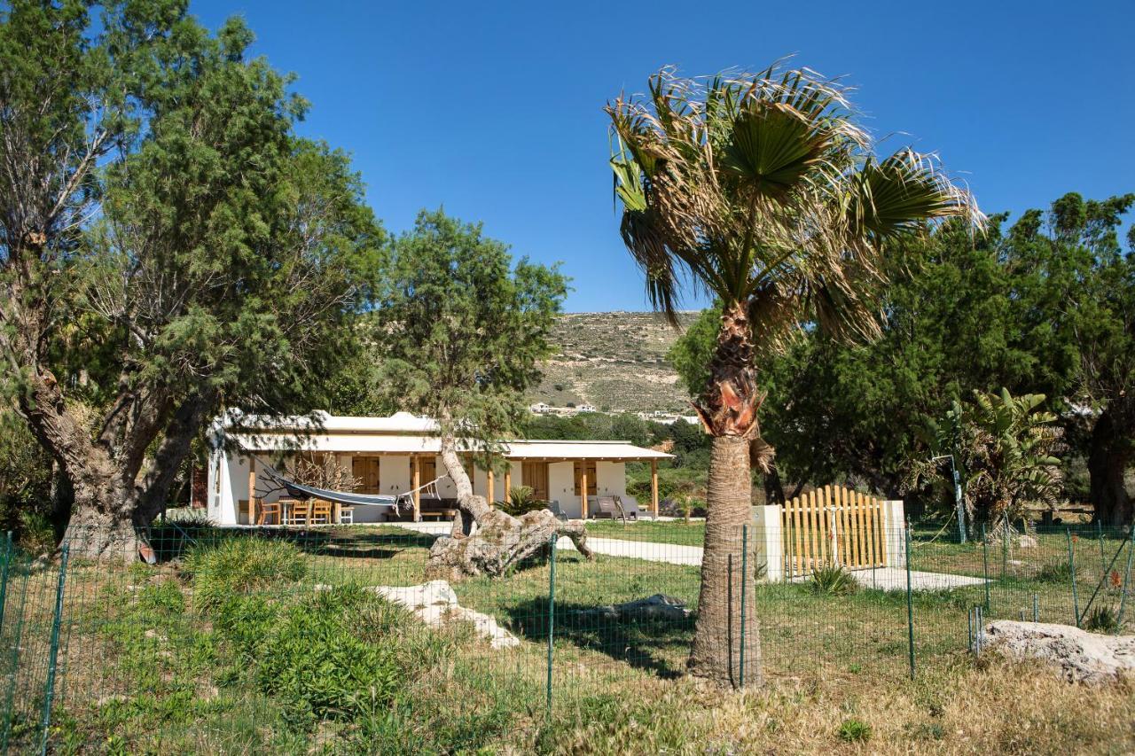 Mera Beachfront House - Falasarna Exterior foto